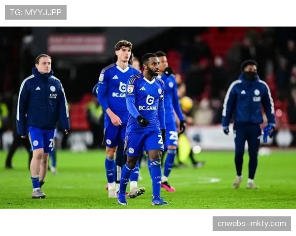 历史回顾：盘点近十年英超经典反击进球，2016年莱斯特城夺冠赛季案例频现