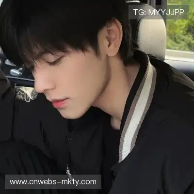 万梧璟